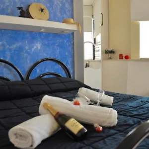 Lo Specchio Del Salento Bed & Breakfast